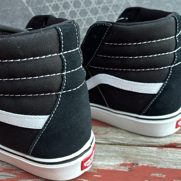 Vans Men's SK8-Hi Lite + (Suede/Canvas)Black - Picture 4 of 9